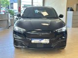 Ford Mustang Mach-E bei Sportwagen.expert - Abbildung (2 / 15)