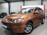 Mitsubishi Outlander bei Sportwagen.expert - Abbildung (3 / 15)