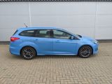 Ford Focus Turnier bei Sportwagen.expert - Abbildung (4 / 15)