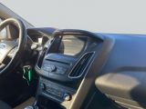 Ford Focus bei Sportwagen.expert - Abbildung (6 / 8)