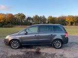 Opel Zafira bei Sportwagen.expert - Abbildung (2 / 15)