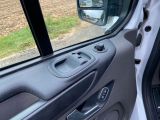 Ford Transit Custom bei Sportwagen.expert - Abbildung (13 / 15)