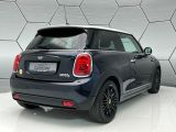 Mini Cooper bei Sportwagen.expert - Abbildung (10 / 15)