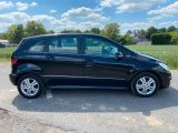 Mercedes-Benz B-Klasse bei Sportwagen.expert - Abbildung (7 / 15)