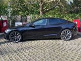 Tesla Model S bei Sportwagen.expert - Abbildung (2 / 15)