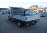Ford Transit bei Sportwagen.expert - Abbildung (6 / 15)