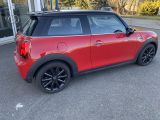 Mini Cooper bei Sportwagen.expert - Abbildung (3 / 12)