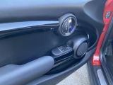 Mini Cooper bei Sportwagen.expert - Abbildung (8 / 12)
