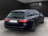 Mercedes-Benz E-Klasse bei Sportwagen.expert - Abbildung (7 / 15)