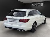 Mercedes-Benz C-Klasse bei Sportwagen.expert - Abbildung (6 / 15)