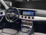 Mercedes-Benz E-Klasse bei Sportwagen.expert - Abbildung (9 / 15)