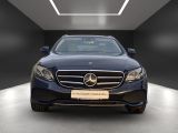 Mercedes-Benz E-Klasse bei Sportwagen.expert - Abbildung (5 / 15)