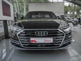 Audi A8 bei Sportwagen.expert - Abbildung (2 / 15)