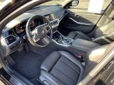 BMW 320 320i Aut Sport Line bei Sportwagen.expert - Abbildung (6 / 9)