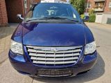 Chrysler Voyager bei Sportwagen.expert - Abbildung (3 / 15)