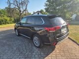 Mitsubishi Outlander bei Sportwagen.expert - Abbildung (2 / 15)