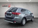 Mitsubishi Outlander bei Sportwagen.expert - Abbildung (4 / 14)