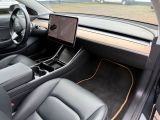 Tesla Model 3 bei Sportwagen.expert - Abbildung (13 / 15)