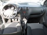 Dacia Lodgy bei Sportwagen.expert - Abbildung (7 / 15)
