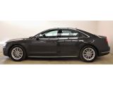 Audi A8 bei Sportwagen.expert - Abbildung (5 / 15)