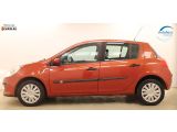 Renault Clio bei Sportwagen.expert - Abbildung (4 / 15)