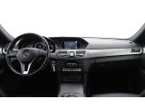 Mercedes-Benz E-Klasse bei Sportwagen.expert - Abbildung (14 / 15) Mercedes-Benz E-Klasse bei Sportwagen.expert - Abbildung (14 / 15)