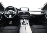 BMW 5er bei Sportwagen.expert - Abbildung (14 / 15)