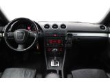 Audi A4 bei Sportwagen.expert - Abbildung (12 / 15)