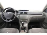 Renault Laguna bei Sportwagen.expert - Abbildung (14 / 15)
