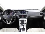 Volvo V40 bei Sportwagen.expert - Abbildung (9 / 15)