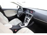 Volvo V40 bei Sportwagen.expert - Abbildung (11 / 15)