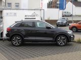 VW T-Roc bei Sportwagen.expert - Abbildung (4 / 12)