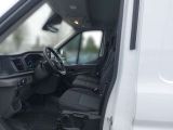 Ford Transit bei Sportwagen.expert - Abbildung (9 / 15)