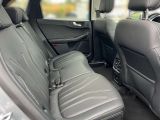 Ford Kuga bei Sportwagen.expert - Abbildung (10 / 15)