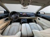 Audi A8 bei Sportwagen.expert - Abbildung (15 / 15)