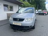 VW Touran bei Sportwagen.expert - Abbildung (2 / 15)