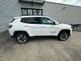 Jeep Compass bei Sportwagen.expert - Abbildung (4 / 14)