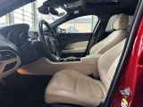 Jaguar XE bei Sportwagen.expert - Abbildung (10 / 15)