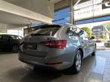 Skoda Superb bei Sportwagen.expert - Abbildung (5 / 15)