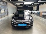 VW Phaeton bei Sportwagen.expert - Abbildung (8 / 15)