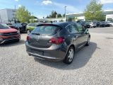 Opel Astra bei Sportwagen.expert - Abbildung (6 / 15)