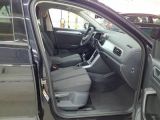 VW T-Roc bei Sportwagen.expert - Abbildung (7 / 8) VW T-Roc bei Sportwagen.expert - Abbildung (7 / 8)