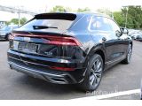 Audi Q8 bei Sportwagen.expert - Abbildung (4 / 15)