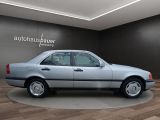 Mercedes-Benz C-Klasse bei Sportwagen.expert - Abbildung (8 / 15)