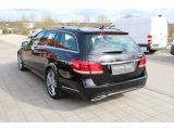 Mercedes-Benz E-Klasse bei Sportwagen.expert - Abbildung (5 / 15)