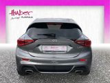 Infiniti Q30 bei Sportwagen.expert - Abbildung (5 / 15)