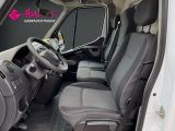 Nissan NV400 bei Sportwagen.expert - Abbildung (7 / 15)