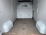 Nissan NV400 bei Sportwagen.expert - Abbildung (12 / 15)