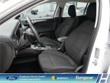 Ford Focus Turnier bei Sportwagen.expert - Abbildung (10 / 15)