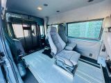 Ford Transit bei Sportwagen.expert - Abbildung (13 / 15)